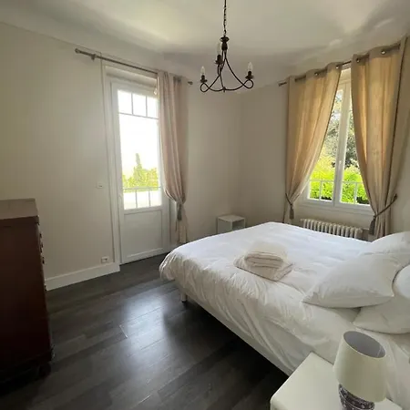 Charming Villa Piscine , Proche Mer Cap D'Antibes Villa *